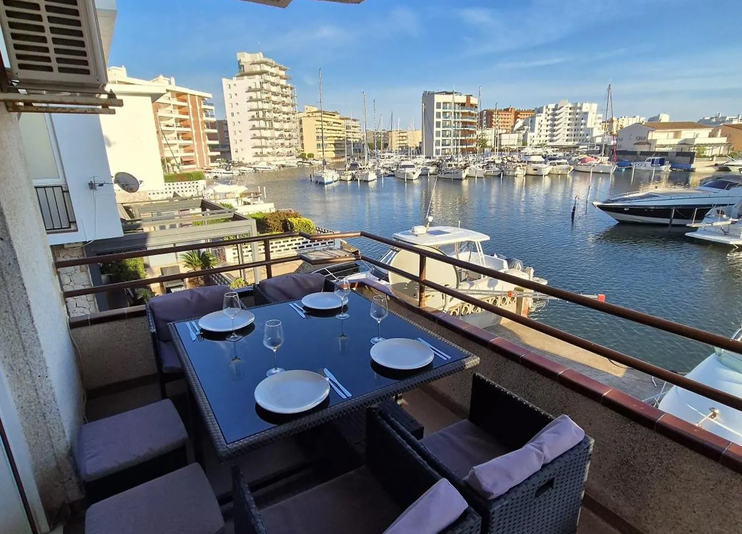 Apartamento Maya Roses 0*,